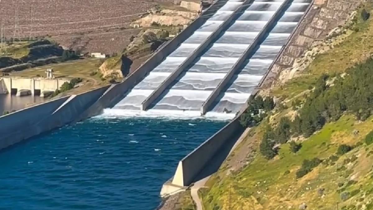 Türkiye'nin en büyük barajında yıllar sonra bir ilk