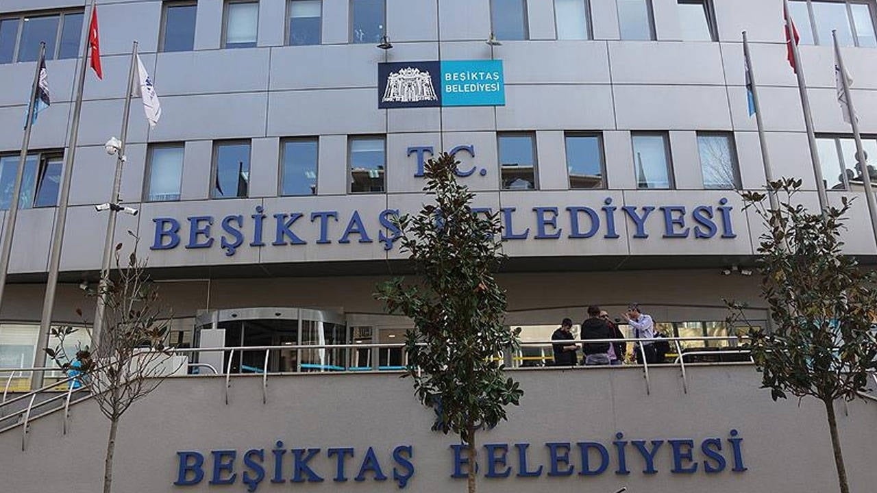 Beşiktaş Belediyesi'ne operasyon: 5 kişi gözaltına alındı