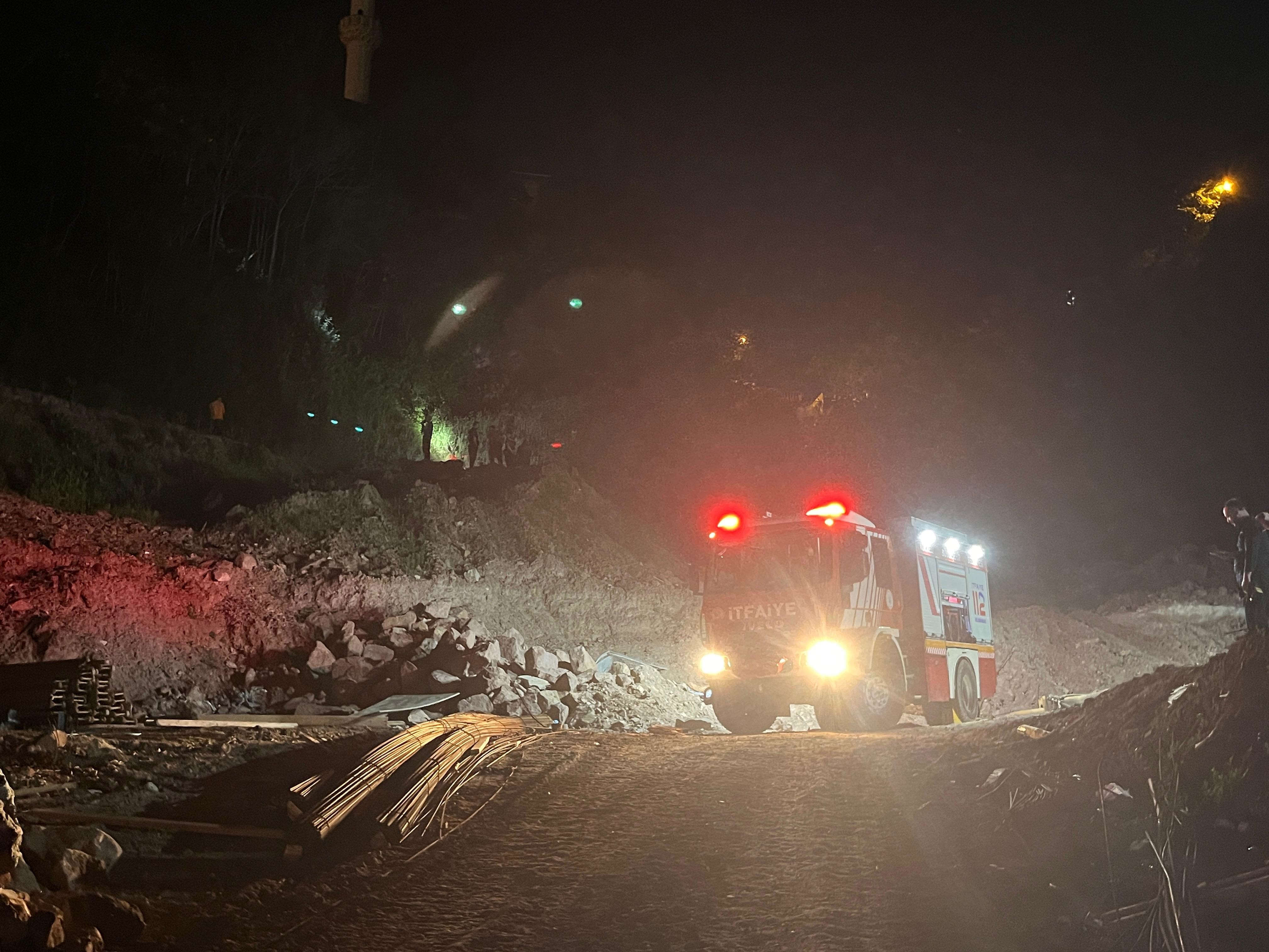 Cezaevinden izinli çıkan koca, eşi ile evde bulunan kadını bıçakladı