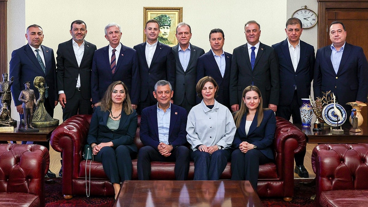 CHP’li büyükşehir belediye başkanları tarih verdi! Ankara’da olağanüstü toplanmışlardı