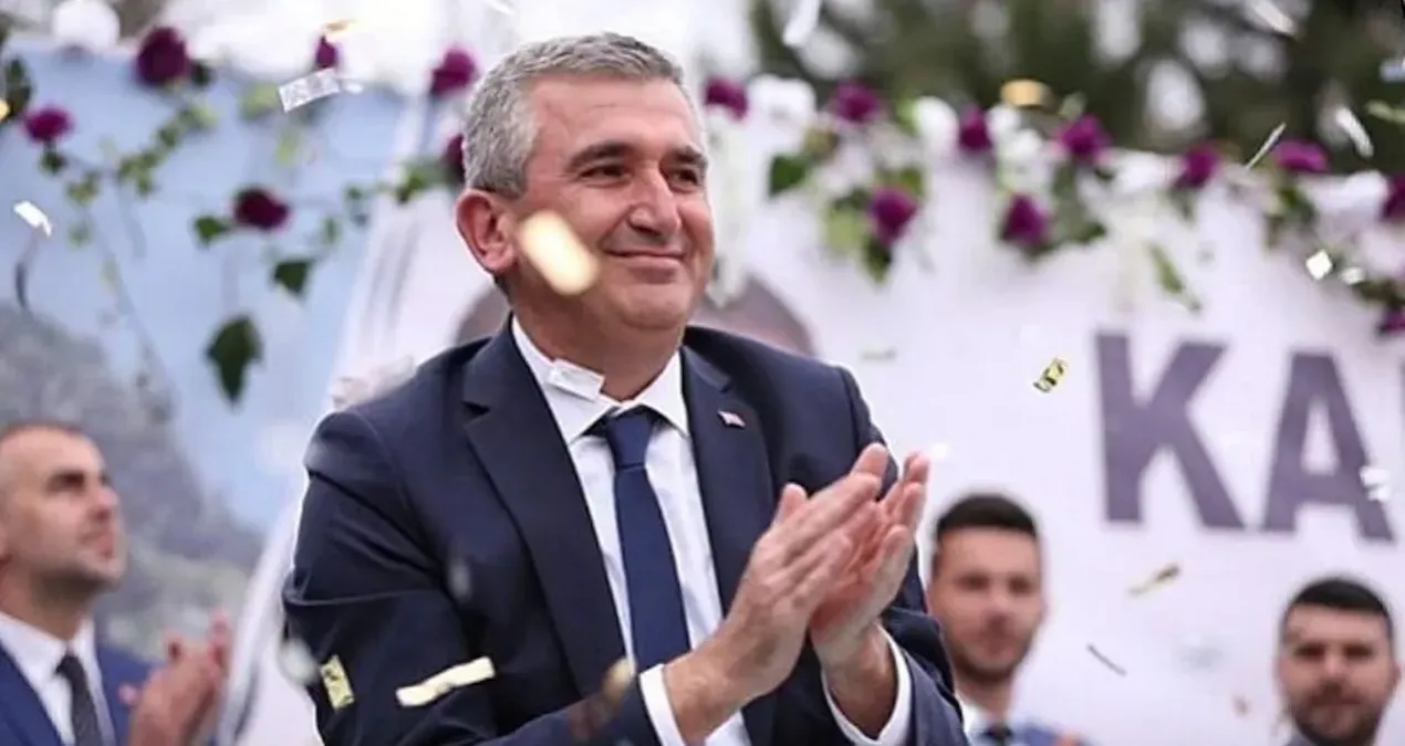 CHP'li Akçakoca Belediye Başkanı Fikret Albayrak tutuklandı