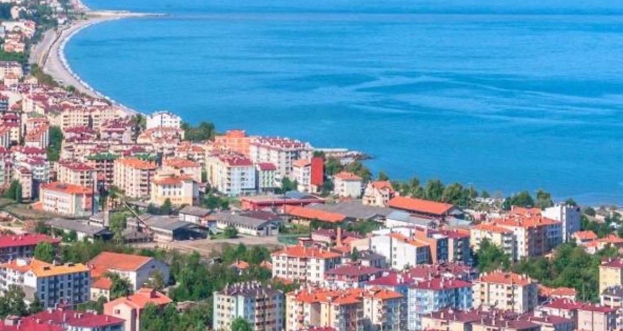Bayram tatili için o ilçeye nüfusunun on katı turist geldi