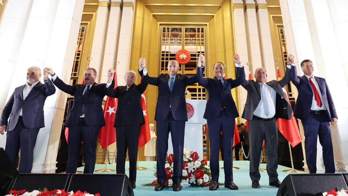 'Ekonomi iyiye gitmiyor' diyen Cumhur İttifakı üyesi seçim için net tarih verdi