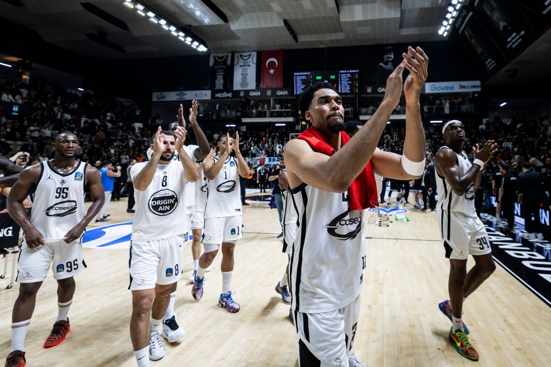 JL Bourg'tan şaşırtan EuroLeague kararı