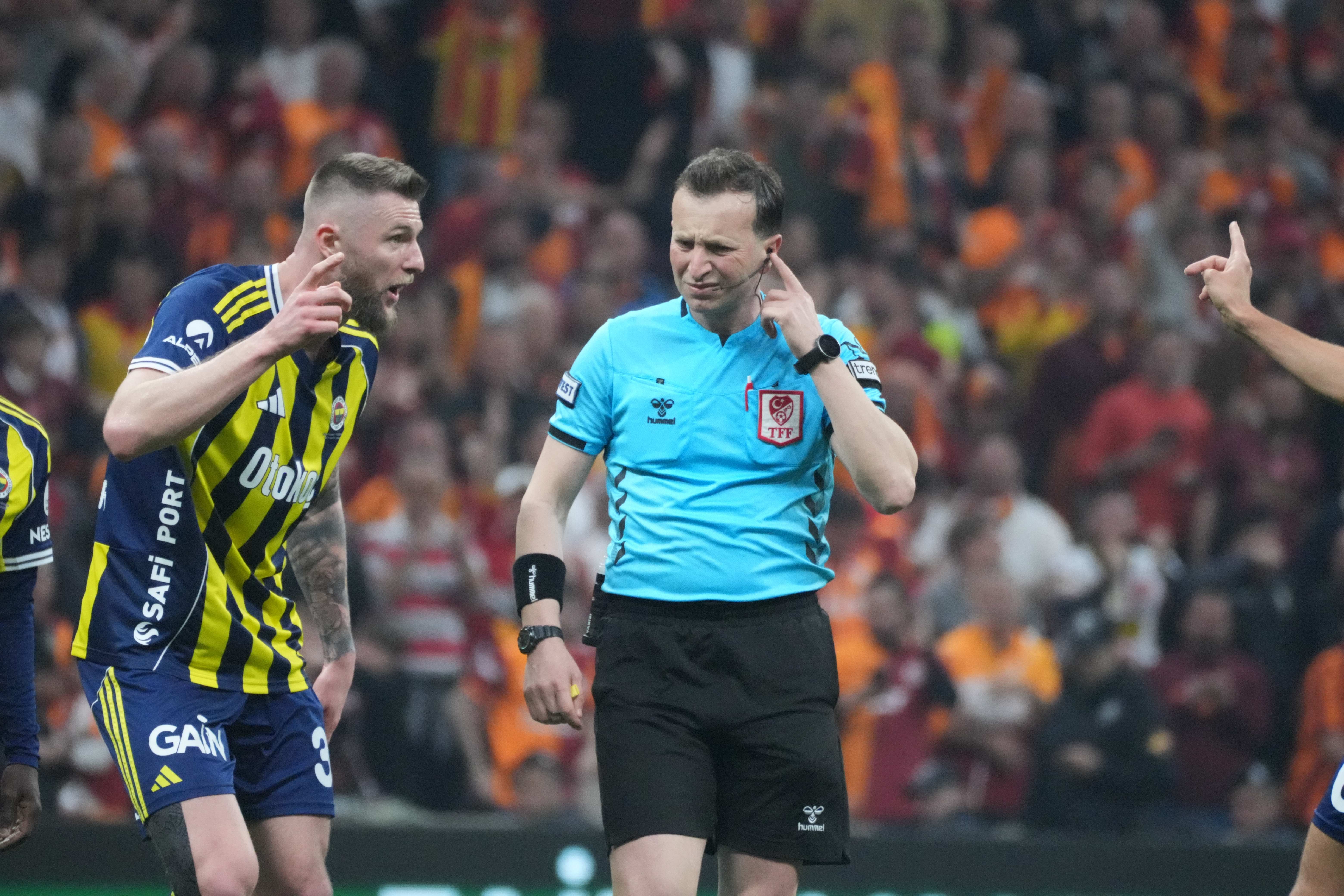 Fenerbahçe'ye Skriniar'dan kötü haber