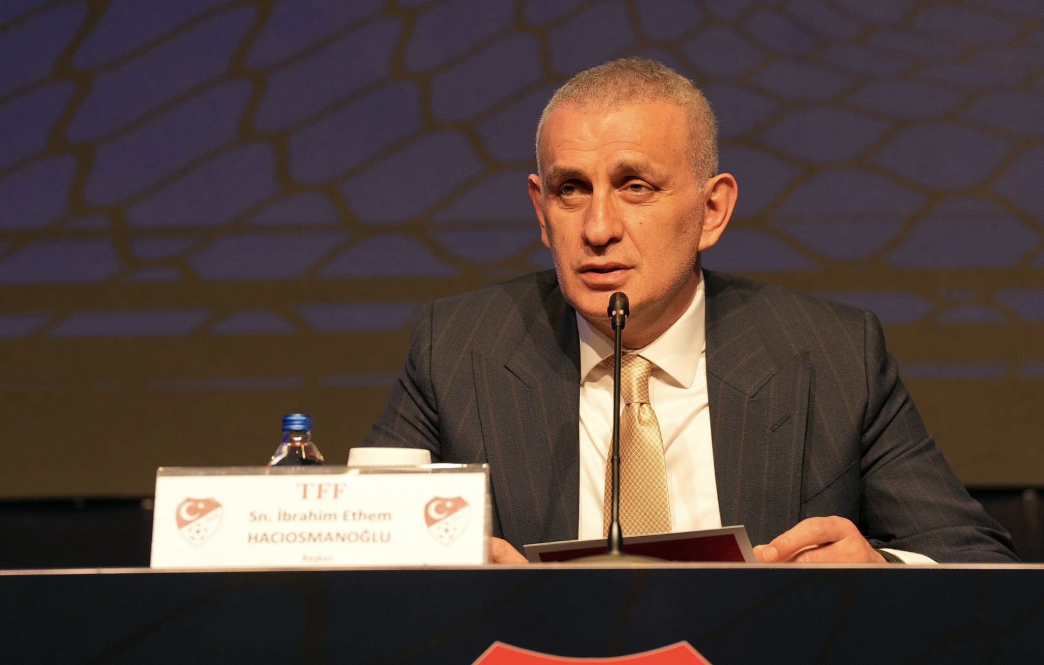 TFF yabancı kuralını resmen duyurdu