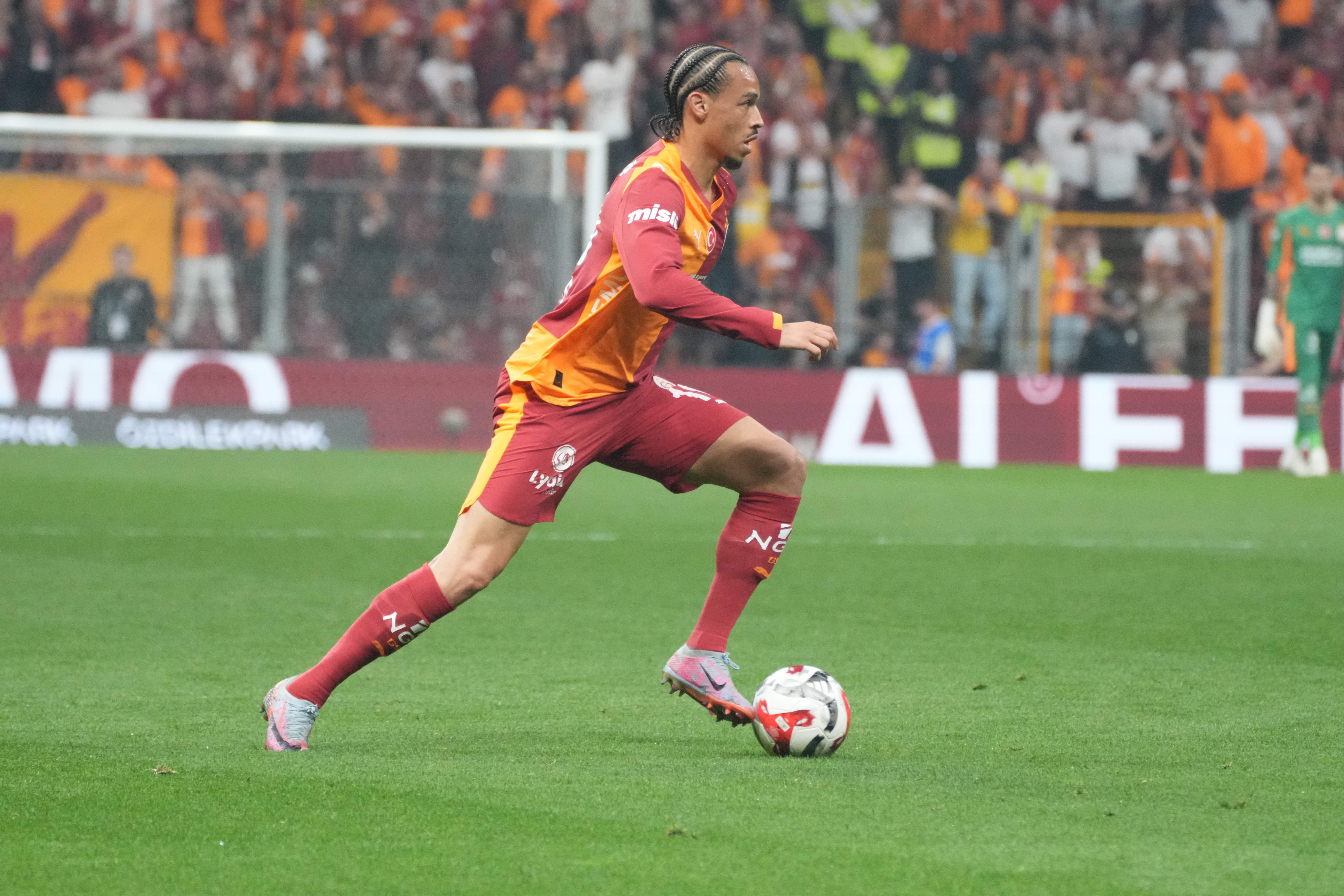 Almanya'dan Leroy Sane kararı