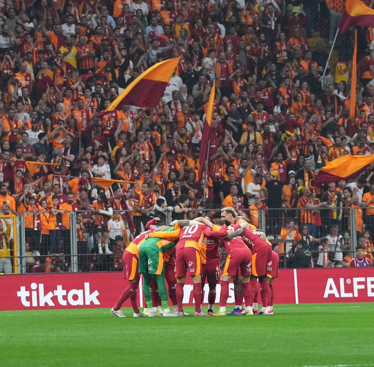 Galatasaray 26. şampiyonluğunu bu akşam kutlayacak! RAMS Park’ta kupa zamanı