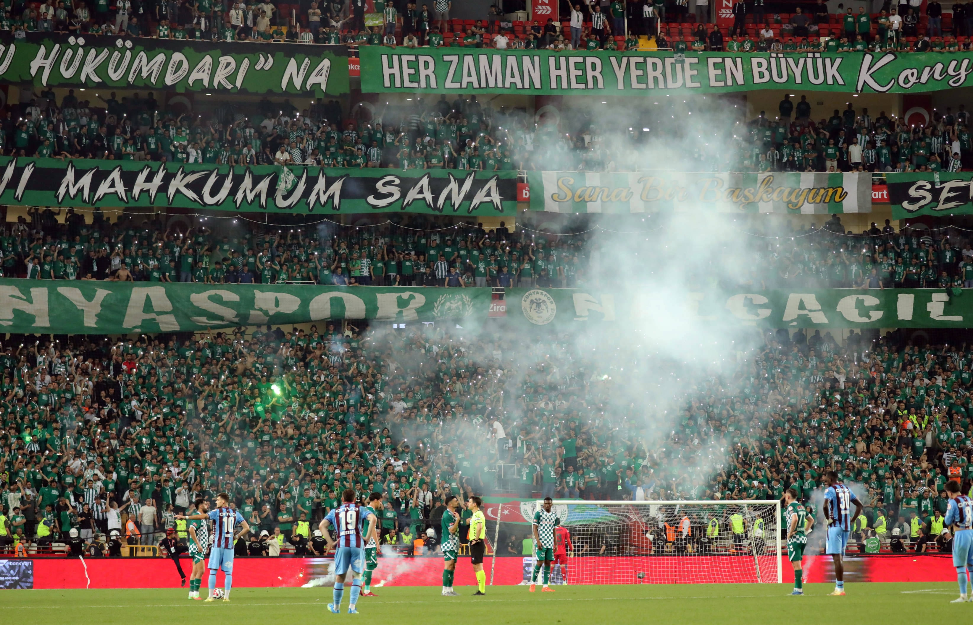 Trabzonspor ve Konyaspor, PFDK'ye sevk edildi