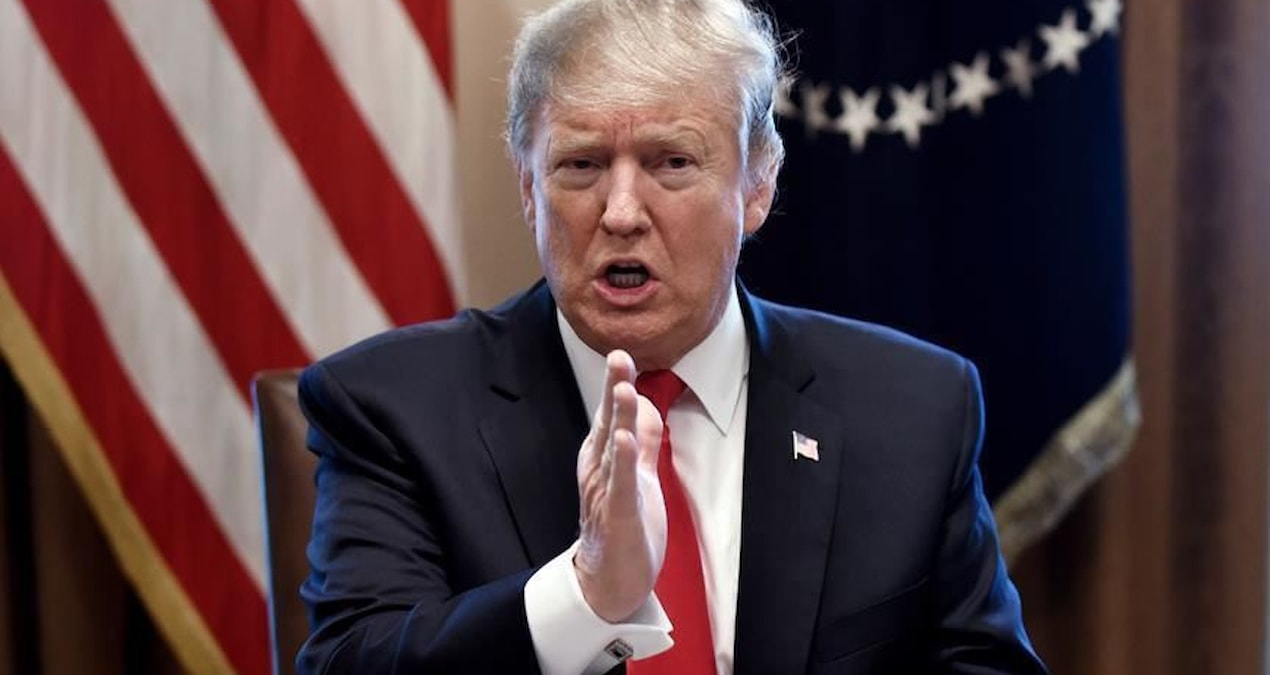 Trump'tan İran'a tehdit: ABD gemilerine saldırırlarsa yeryüzünden sileriz