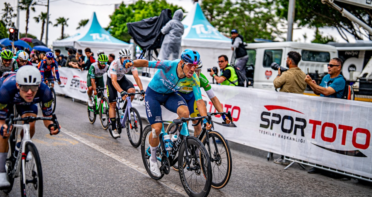 TUR 2026'nın 7. etabında zafer Davide Ballerini'nin