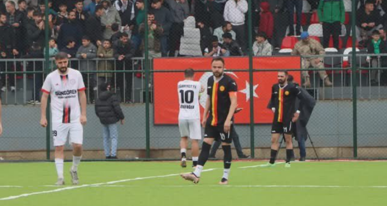 Kurtalanspor-Şırnak Petrolspor maçında şike iddiaları gündeme oturdu