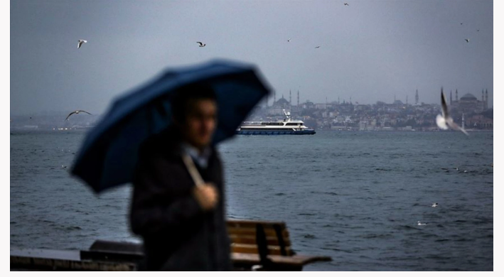 Meteoroloji de Bakanlık da uyarı yaptı: Şemsiyesiz sokağa çıkmayın