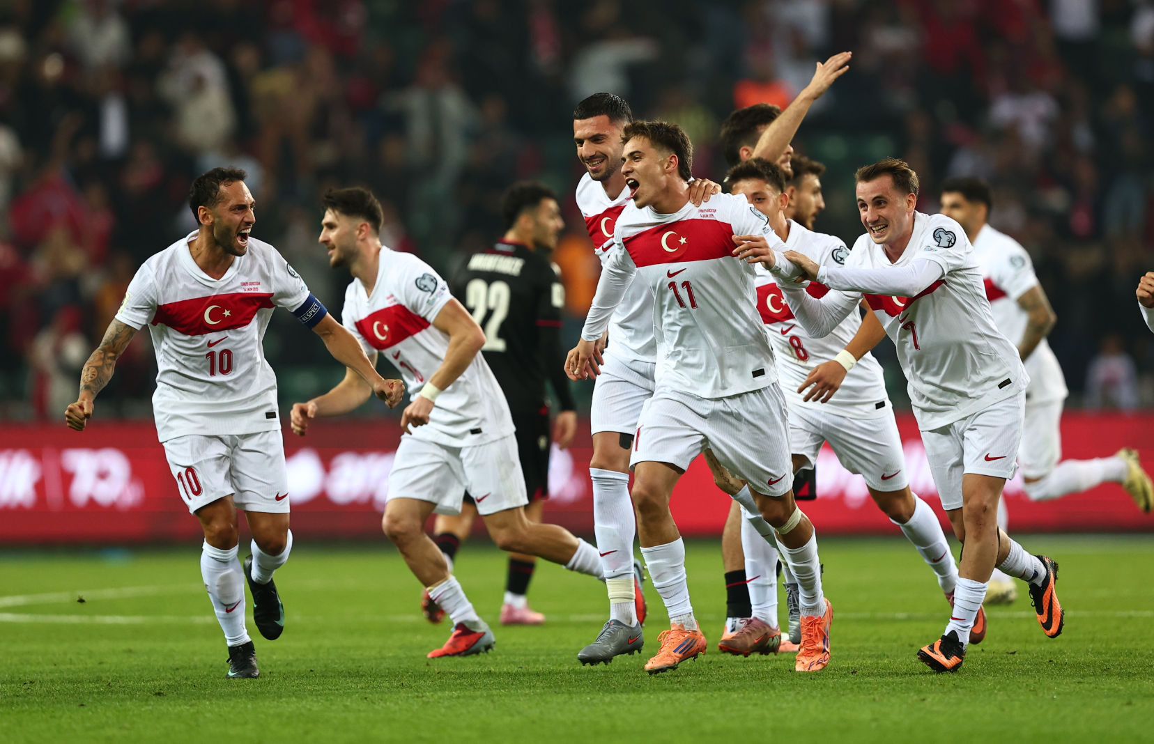 Dünya Kupası öncesi İstanbul ve Miami'de hazırlık maçı