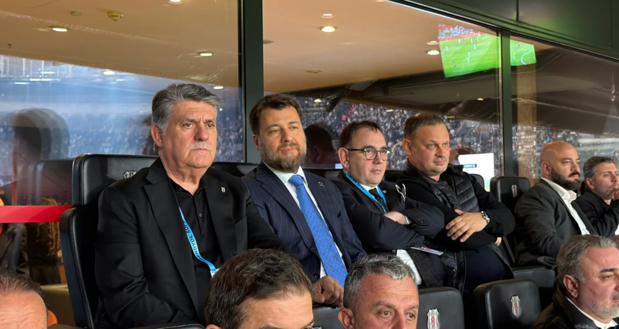 Beşiktaş ve Tera Holding forma sırt sponsorluğu için anlaştı