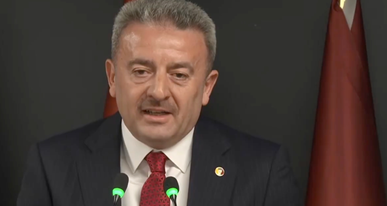 Galatasaray'ın toplam borcu açıklandı! 30 milyara dayandı