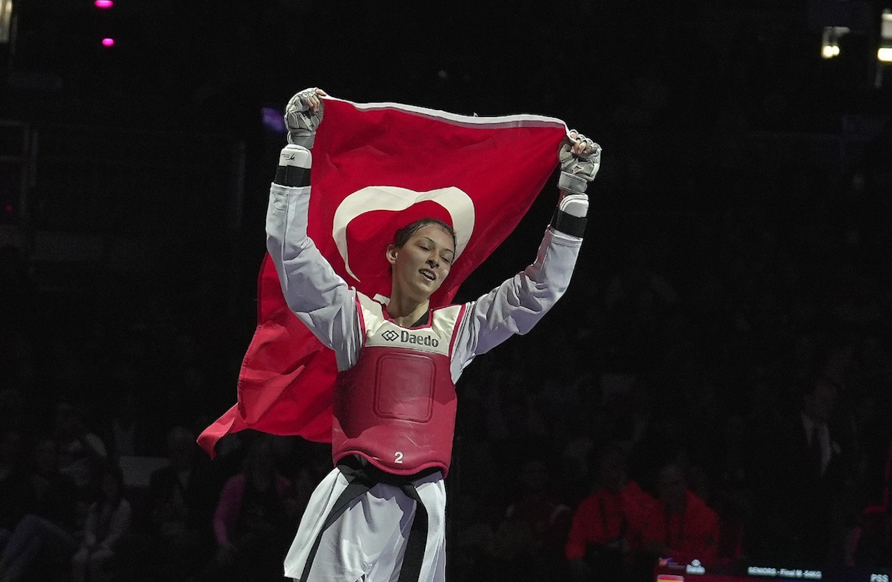 Elif Sude Akgül Avrupa şampiyonu