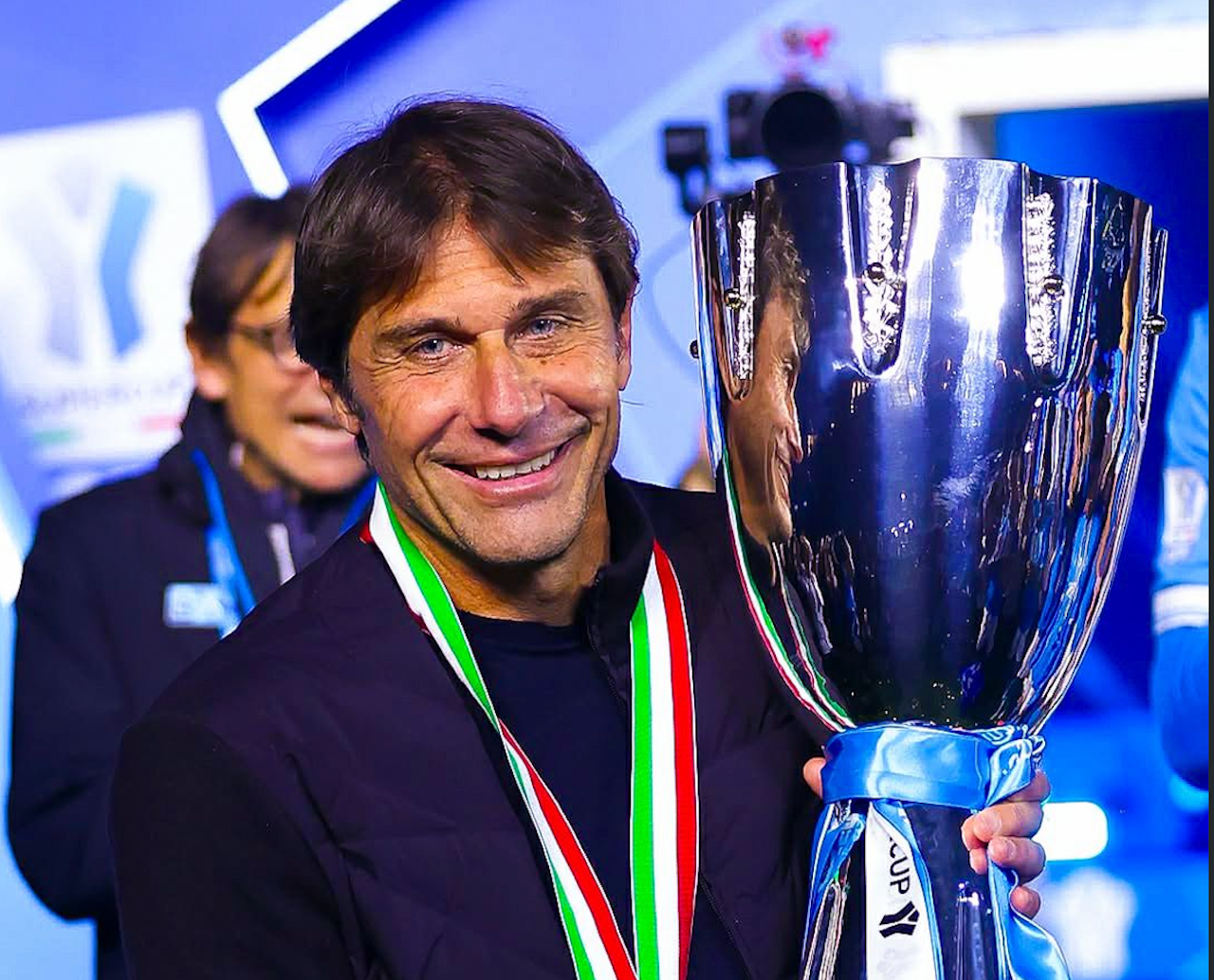 Alo Conte gel Fener’e