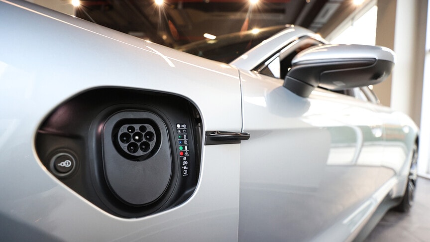 Türkiye’de satılan her iki otomobilden biri elektrikli ya da hibrit oldu