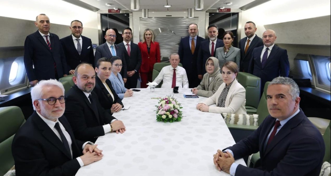 Son dakika... Cumhurbaşkanı Erdoğan 'yeni isimler olabilir' diyerek duyurdu