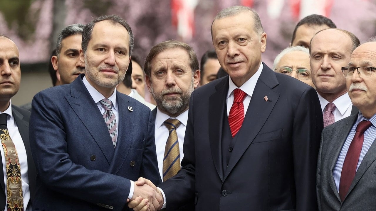 Kılıçdaroğlu kararından sonra Erdoğan'ın canını sıkacak anketi Erbakan açıkladı
