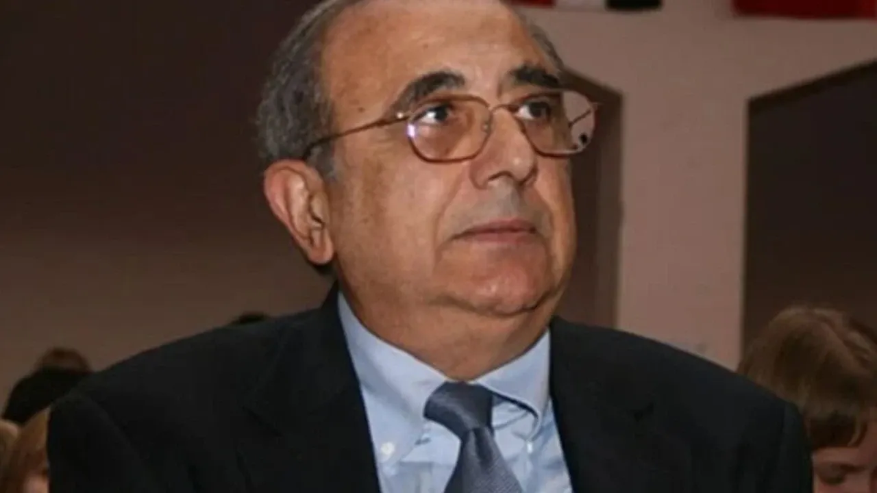 Eski Bakan Prof. Dr. Baran Tuncer hayatını kaybetti