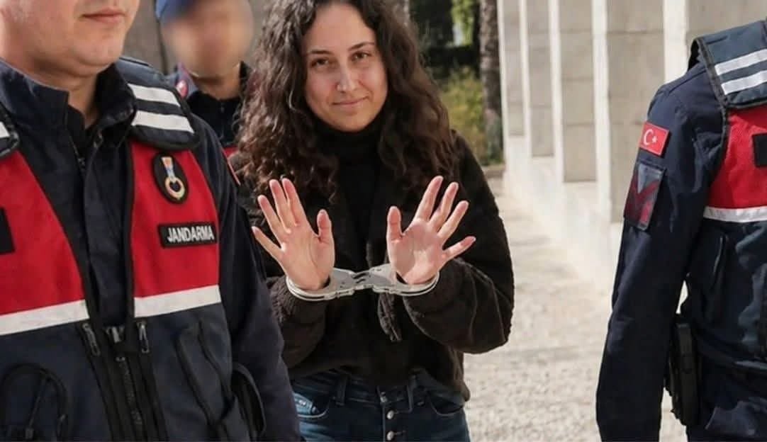 Zeytin dalındaki kelepçeyi çözün, Esra'yı bırakın