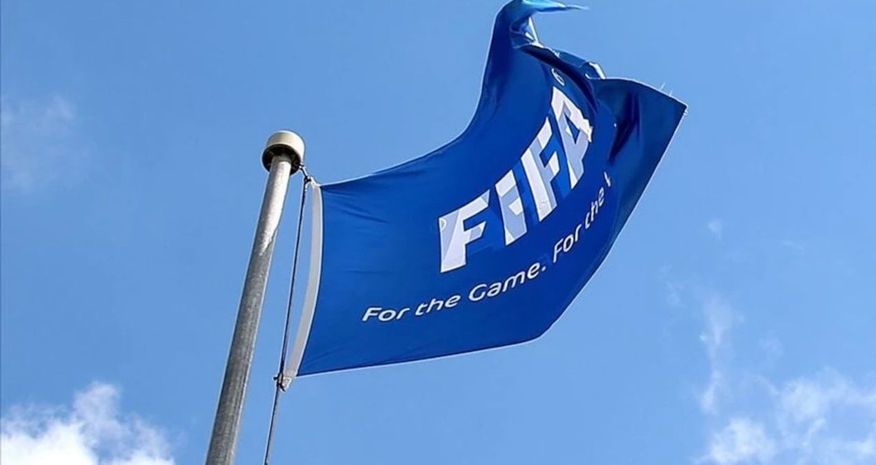 FIFA'dan 3 Türk kulübüne transfer yasağı