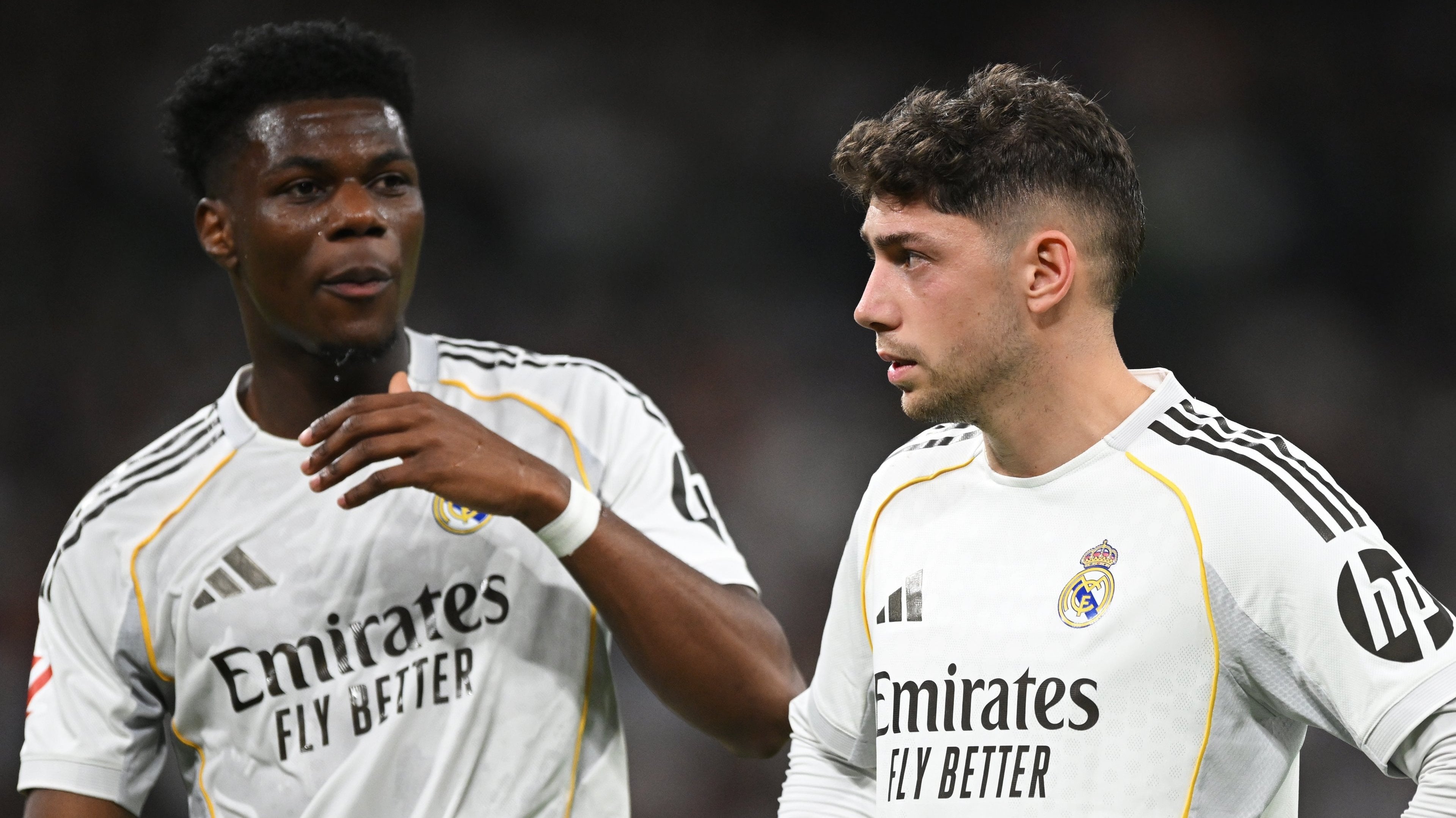 Real Madrid'de eşi benzeri görülmemiş kaos! Takım arkadaşını hastanelik etti