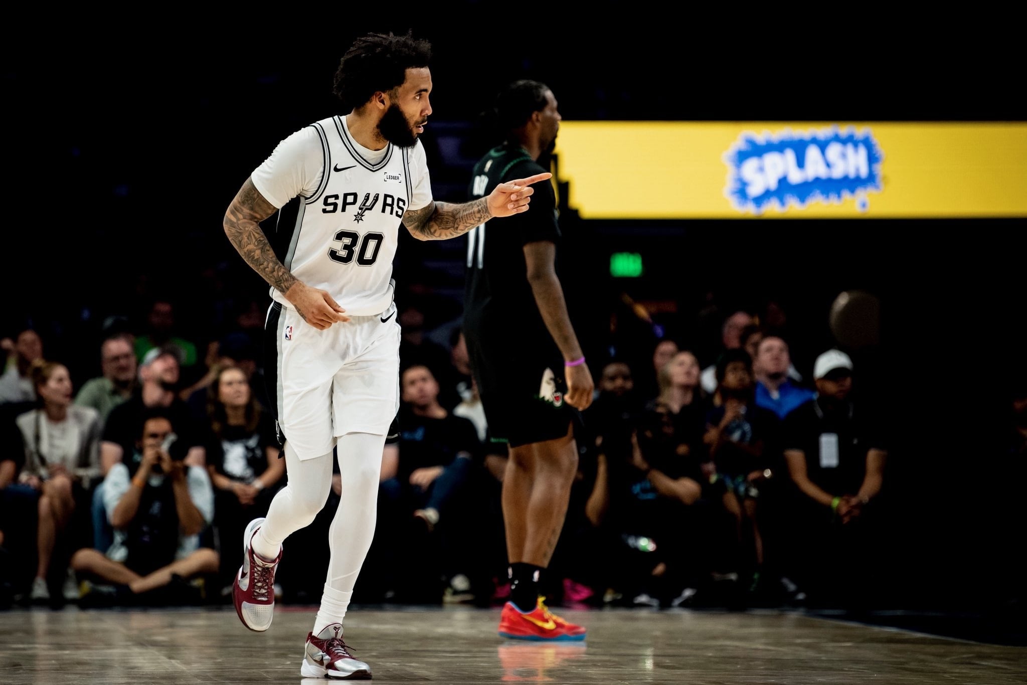 NBA'de Spurs, konferans finaline yükseldi