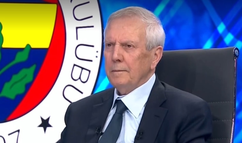 Aziz Yıldırım canlı yayında açıkladı! 'En az 2 golcü alacağız'