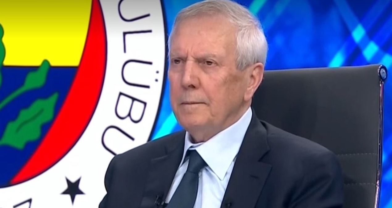 Aziz Yıldırım canlı yayında açıkladı! 'En az 2 golcü alacağız'