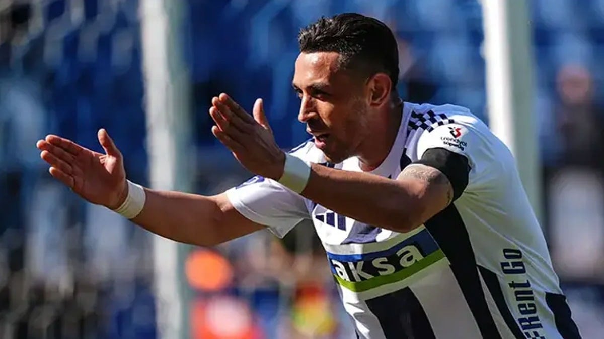 Milli yıldız Fenerbahçe'ye geri döndü