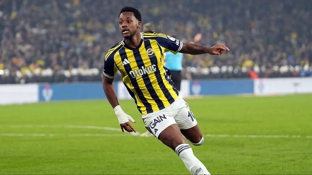 Jhon Duran transfer görüşmeleri için İstanbul'da