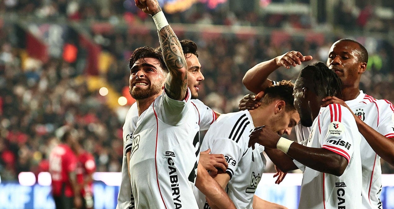 Beşiktaş'ta ayrılık! Jota Silva sabaha karşı gidiyor