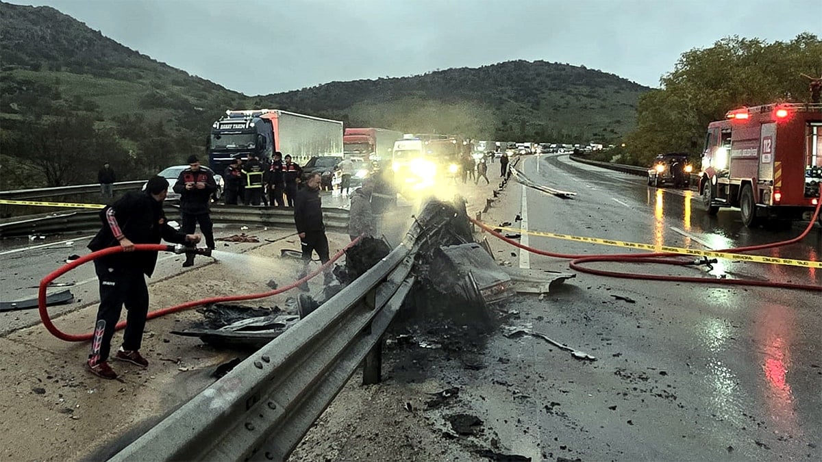 Kaza sonrası araç alev aldı, sürücü hayatını kaybetti