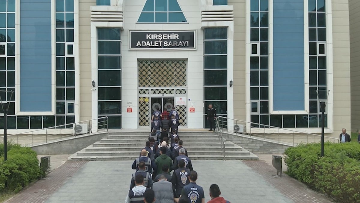 9 ilde siber dolandırıcılık operasyonu: 18 kişi tutuklandı