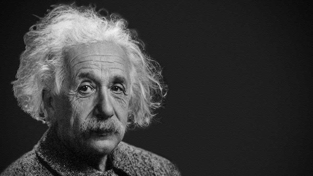 Albert Einstein 104 yıl önce otel görevlisine bu 2 notu yazdı, 72 milyon liraya satıldı
