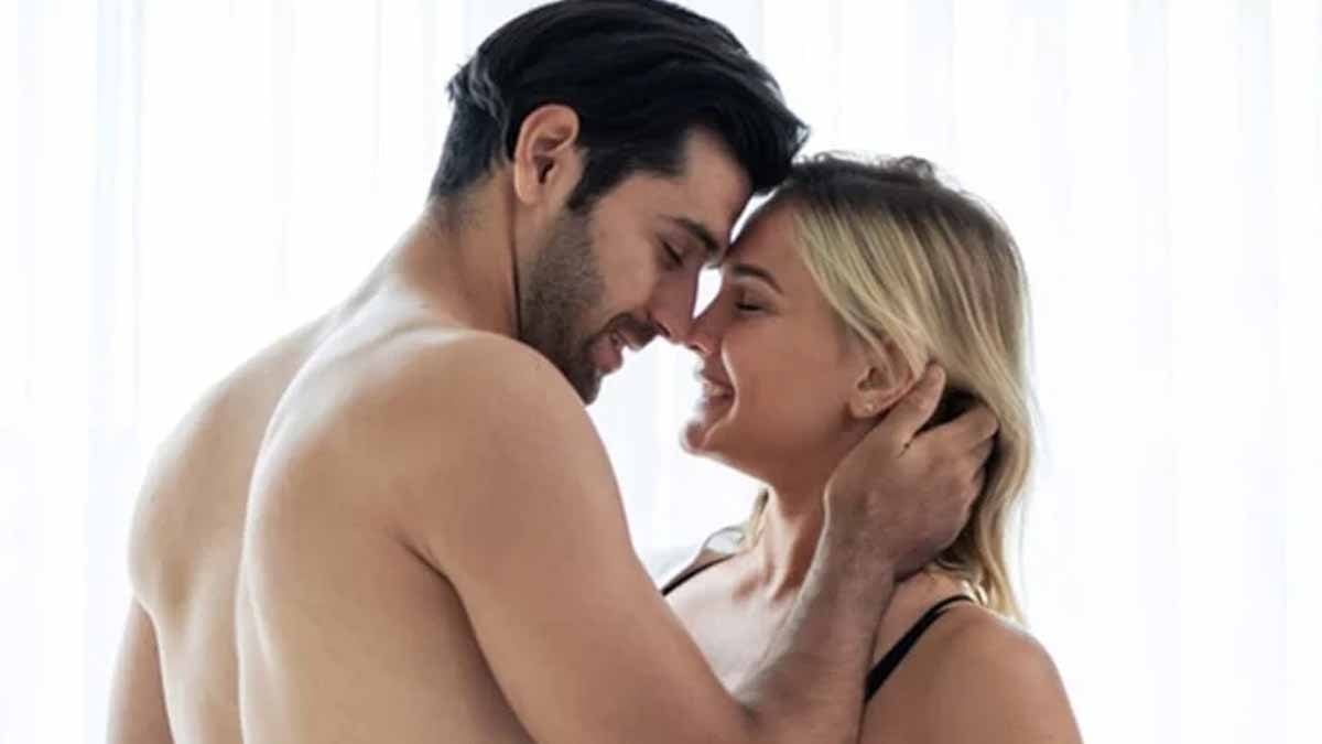 İnsanların neden çiftleşme mevsimi yok? Sebebi şaşırtıcı derecede samimi