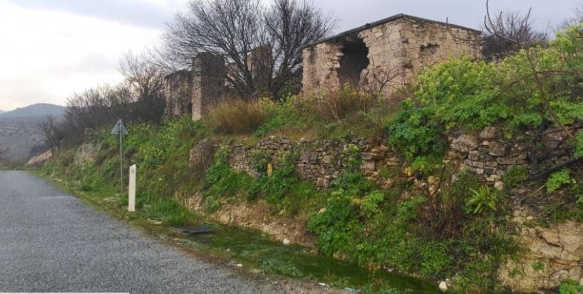 Koca köyü 1 -2 Euro ödeye ödeye satın aldı: 'Aşık oldum' dedi