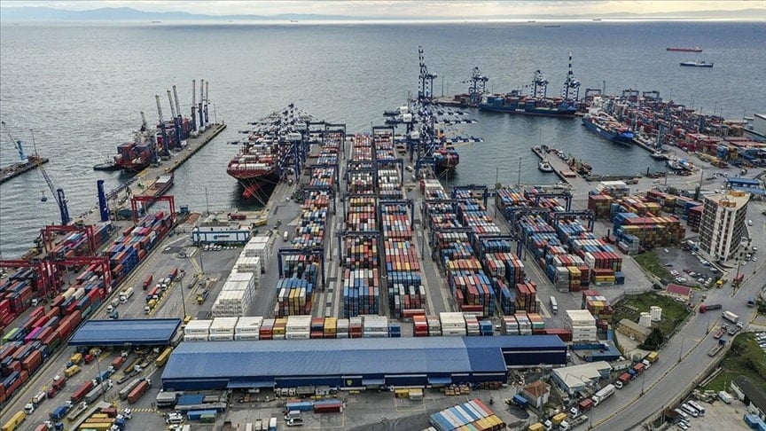 Limanlarda nisan rekoru: Yük ve konteyner taşımacılığı tarihi zirveye çıktı