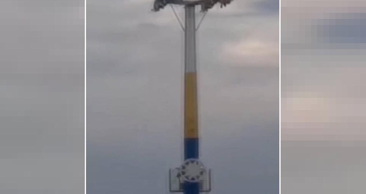 Lunapark’ta korku dolu anlar! Metrelerce yukarıda baş aşağı kaldılar