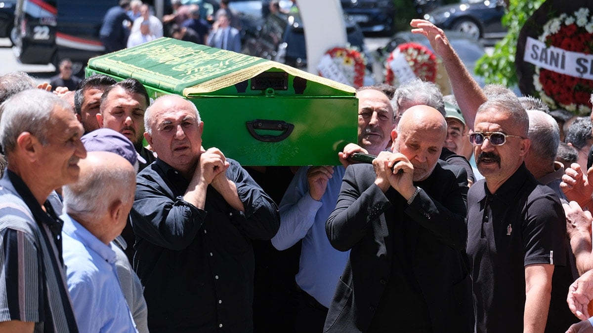 Mevlüt Çavuşoğlu'nun acı günü
