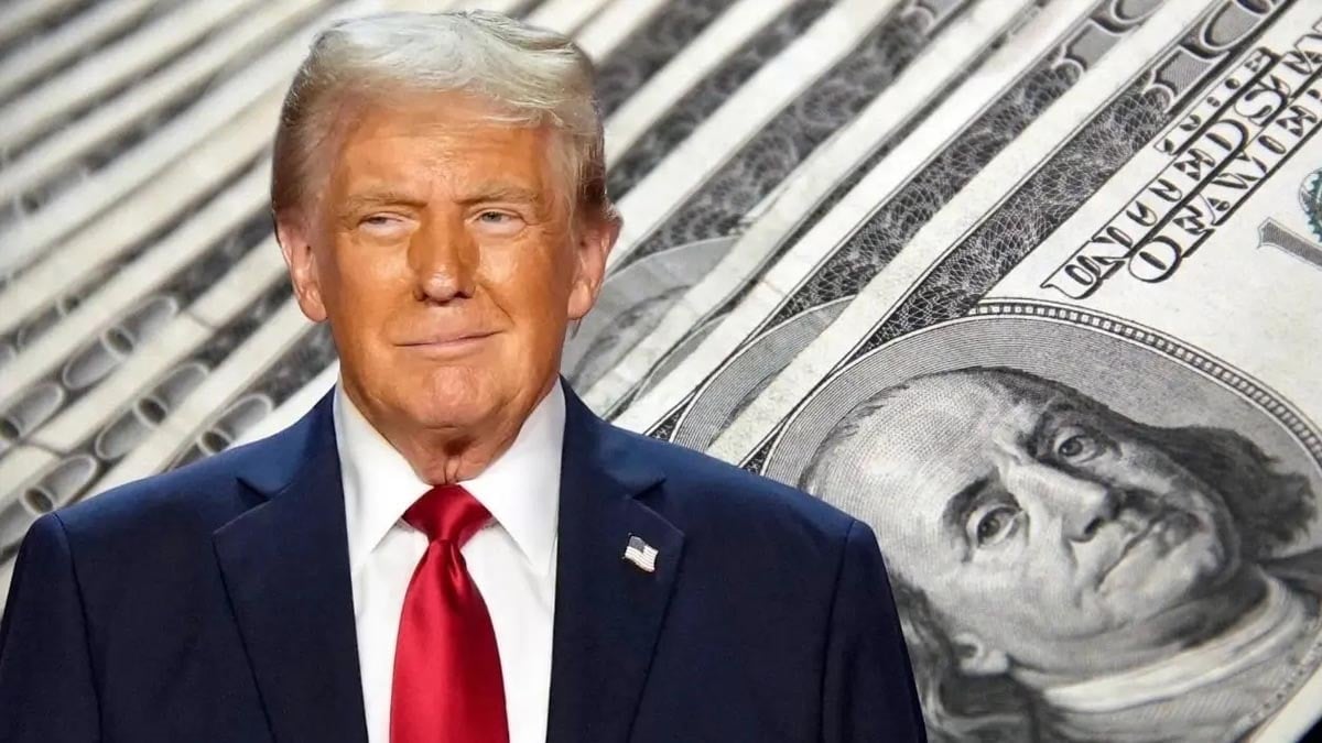 Donald Trump kendi adına para bastı