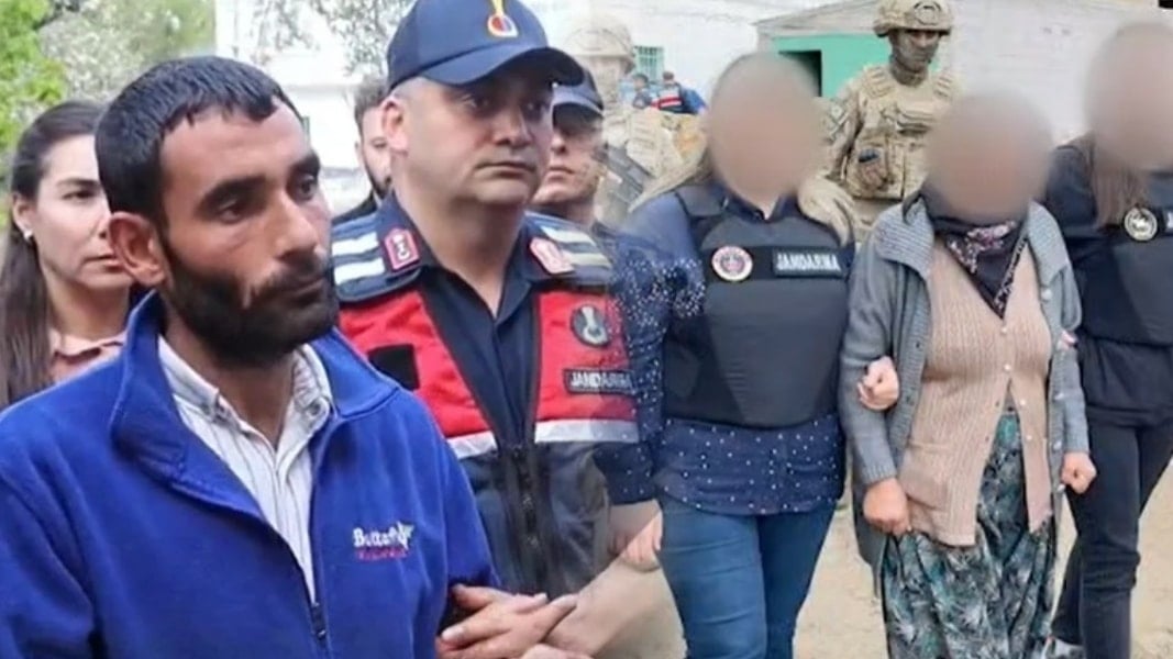 Torunun kabusları cinayeti ele verdi; Dede ve babaannesini öldürmüş