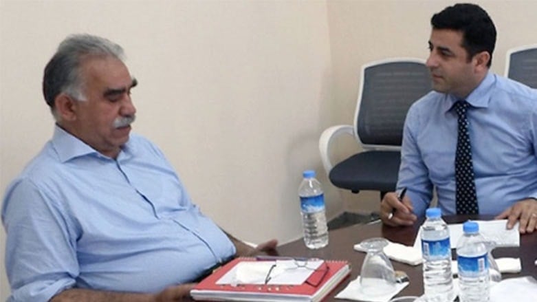 Öcalan, Demirtaş'ı tehdit etti! Gazeteci işsiz kaldı