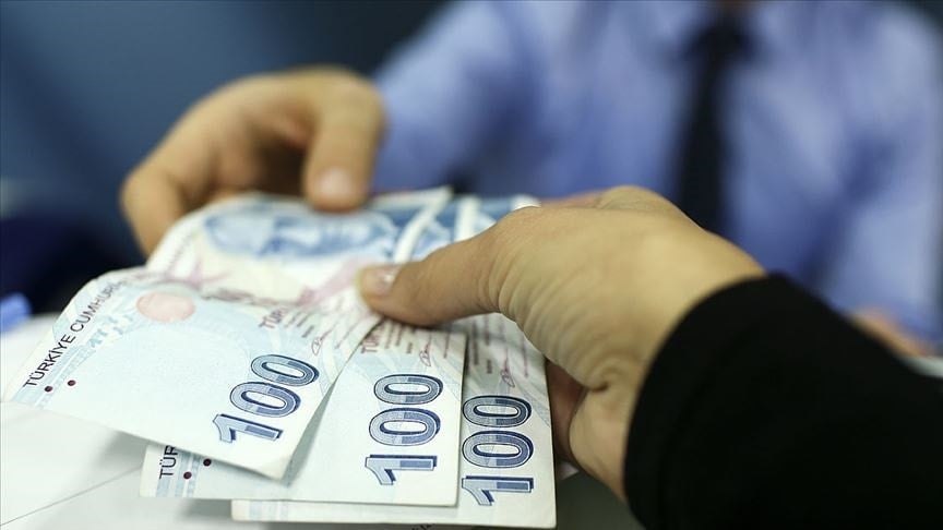SGK Uzmanı Özgür Erdursun'dan ezber bozan hesaplama: Maaşlar o seviyeye gelmeli!