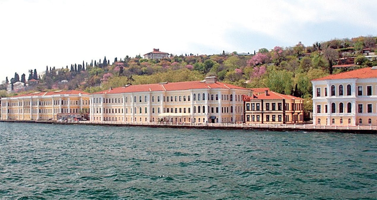 Ülkenin en zeki çocukları yurtsuz yuvasız kalmış