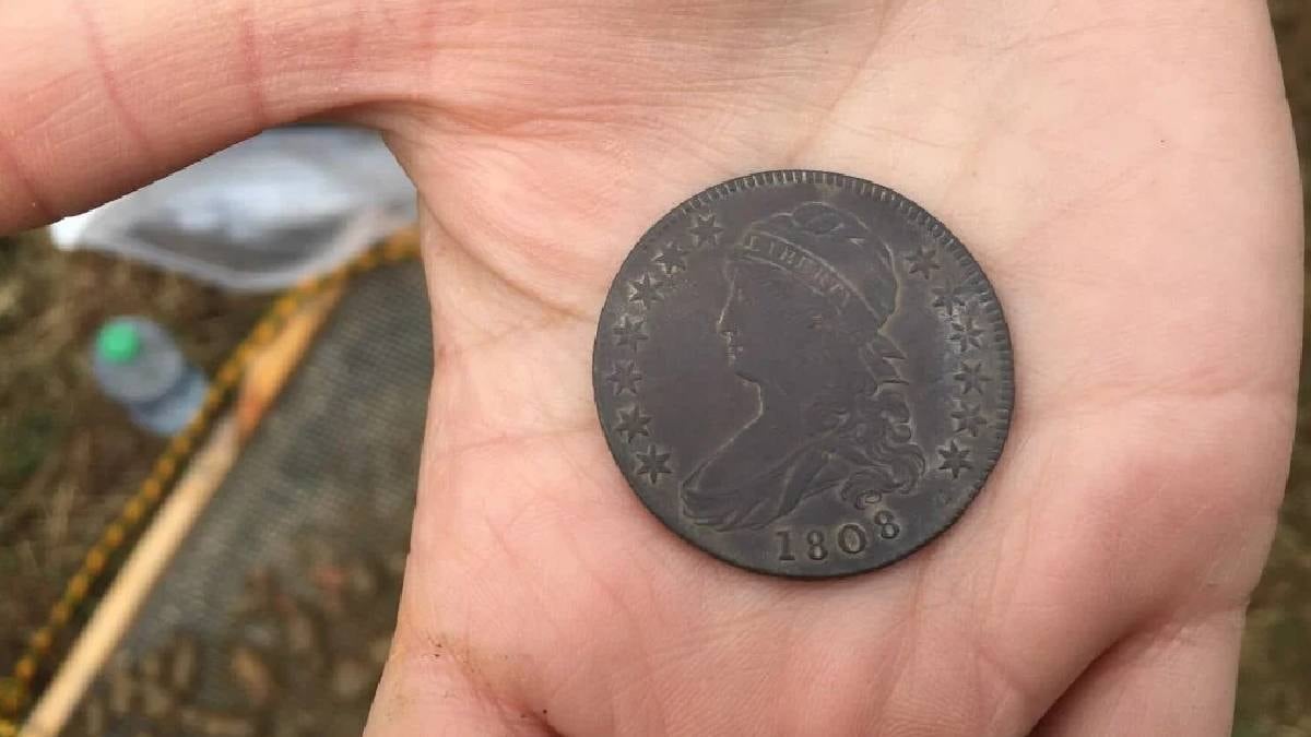 Üzerinde 'kıyamet sembolü' olan 1000 yıllık hazine bulundu
