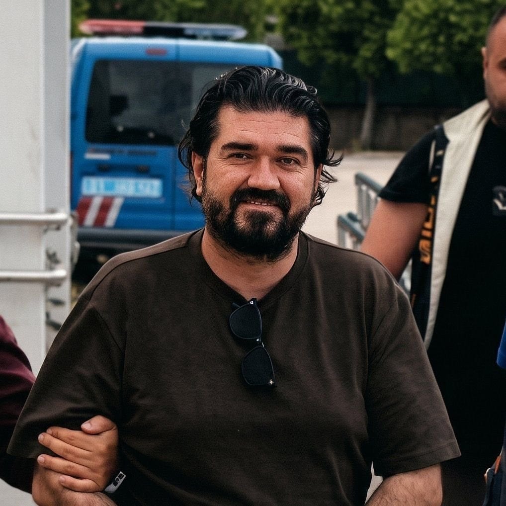 Polise telefonunun şifresini vermeyi reddetti.